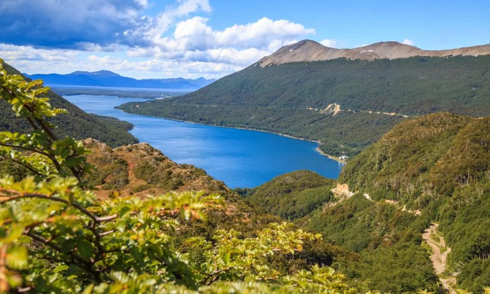 lago escondido
