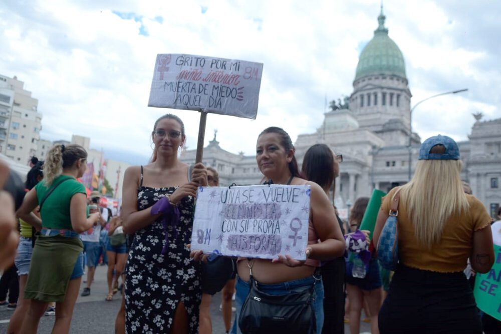 8M-EN-CONGRESO-FRENTE-GAUMONT-FOTO-PEDSRO-PEREZ-18